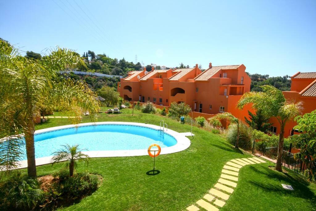 Lovely 2 Bedroom Apt Near Golf Los Lagos Elviria Μαρμπέλλα Εξωτερικό φωτογραφία