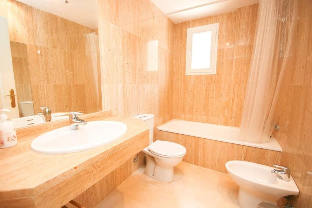 Lovely 2 Bedroom Apt Near Golf Los Lagos Elviria Μαρμπέλλα Εξωτερικό φωτογραφία