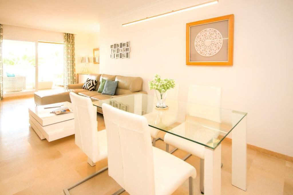 Lovely 2 Bedroom Apt Near Golf Los Lagos Elviria Μαρμπέλλα Εξωτερικό φωτογραφία